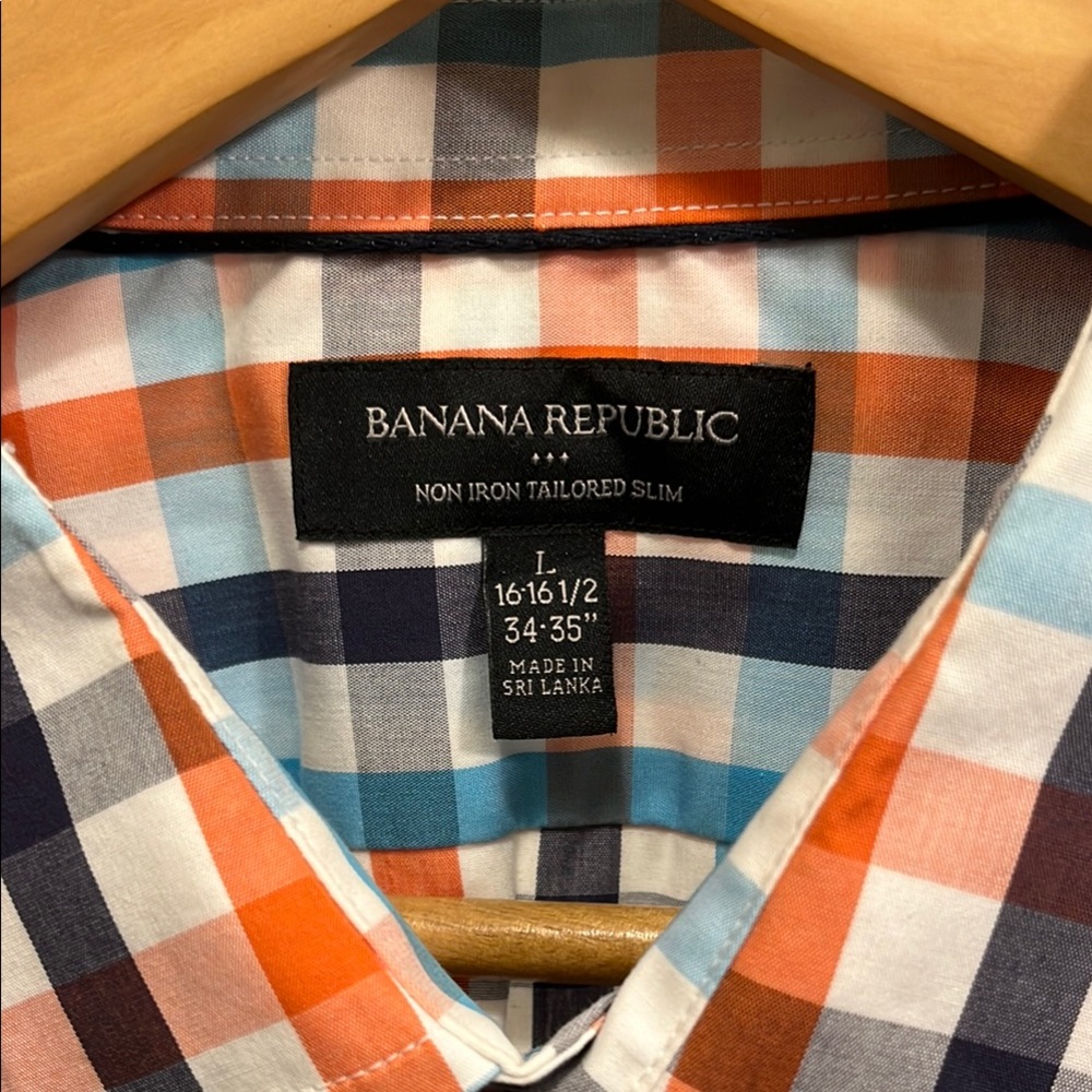 Banana Republic Men's Multicolor Checkered Shirt - Picture 2 of 4